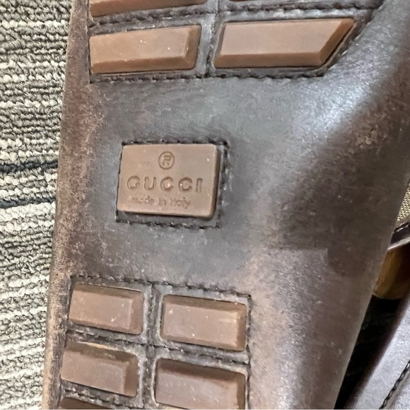 Gucci Men’s Leather and Monogram Canvas Driver - Picture 12 of 15